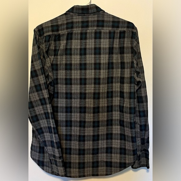 American Eagle Outfitters Men's Slim Fit Flannel Button Down Size M - Picture 3 of 4